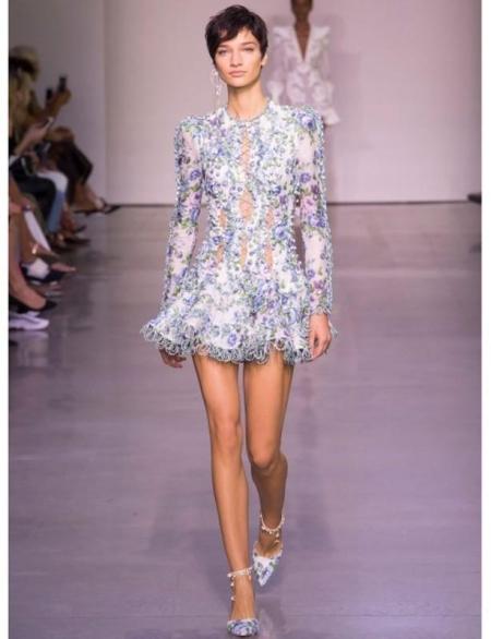 large_f4d96610-a5cc-473c-b06b-2aff2d02a555